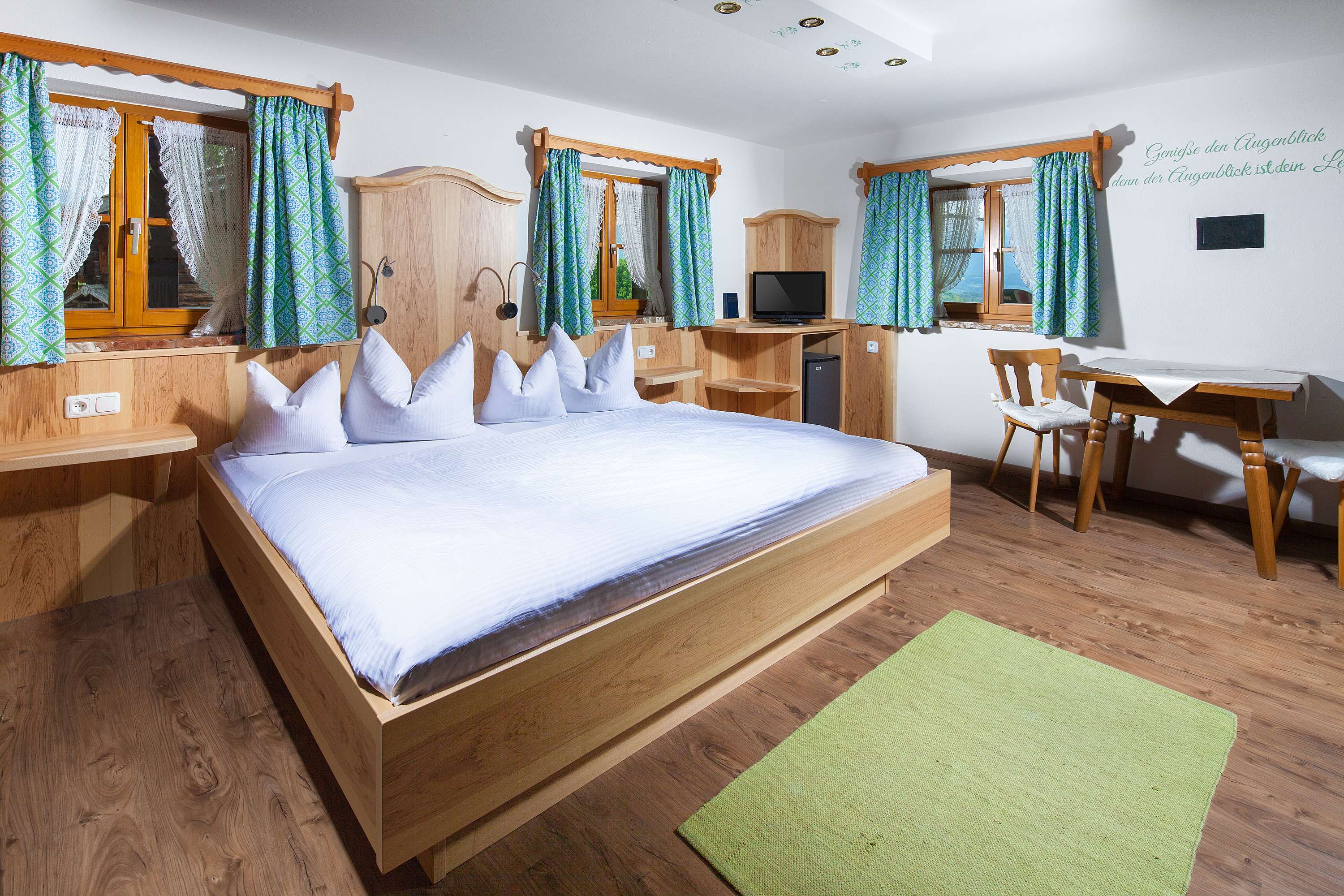 Dreibettzimmer 6